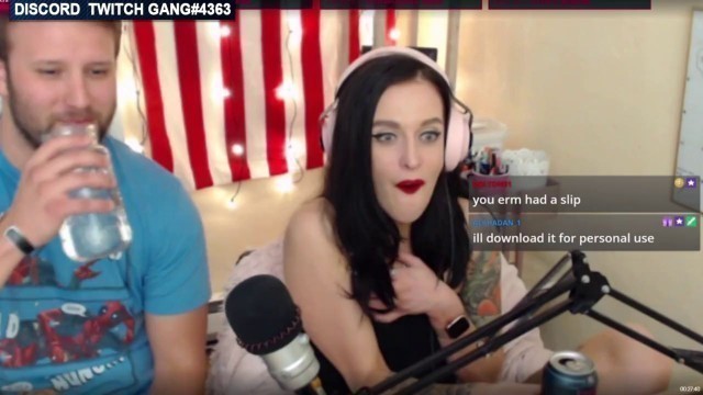 TWITCH STREAMER FLASHING HER BOOBS & PUSSY ON STREAM & ACCIDENTAL NIP SLIPS SEXY GAMER GIRLS SET 88